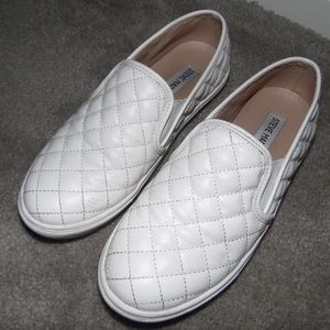 Steve Madden “Ecentrcq”